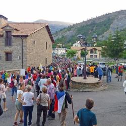 25/6 – La procesión se dirige a la montaña de Oturia